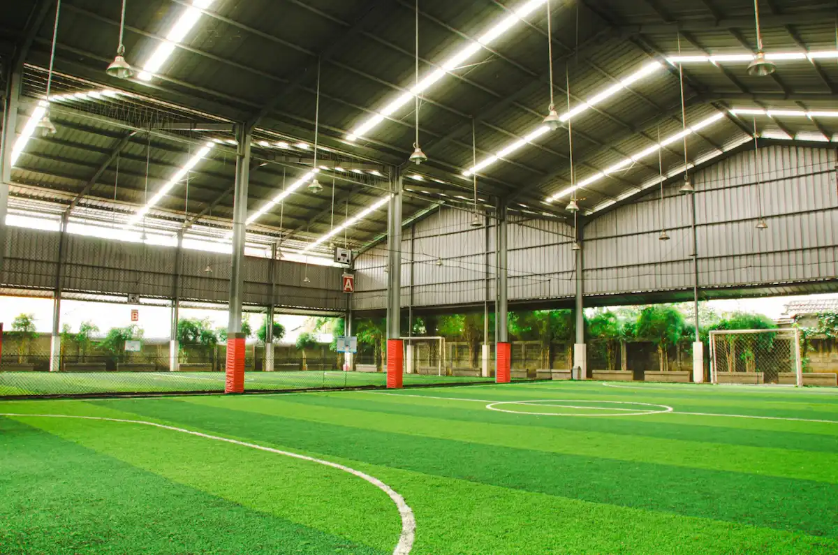 Jasa Kontraktor Lapangan Futsal Profesional Standar Nasional di Indonesia