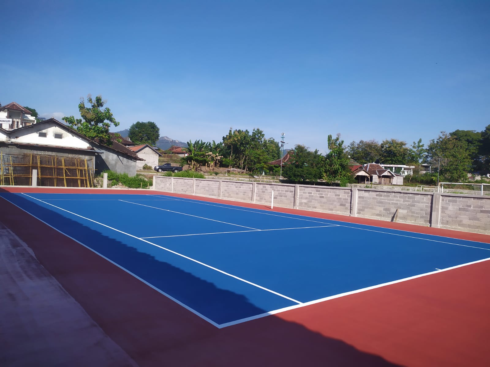 Lapangan Tenis